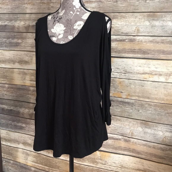 Lane Bryant Tops - Lane Bryant black top arm cutout sleeves 14/16